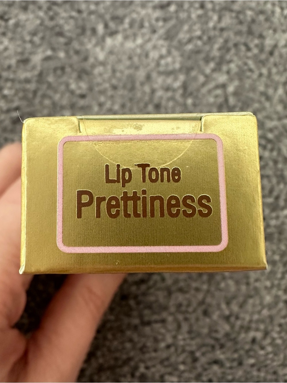 Pixi x Hello Kitty Bundle - Lips, Mask, Eye Patches - Picture 4 of 11